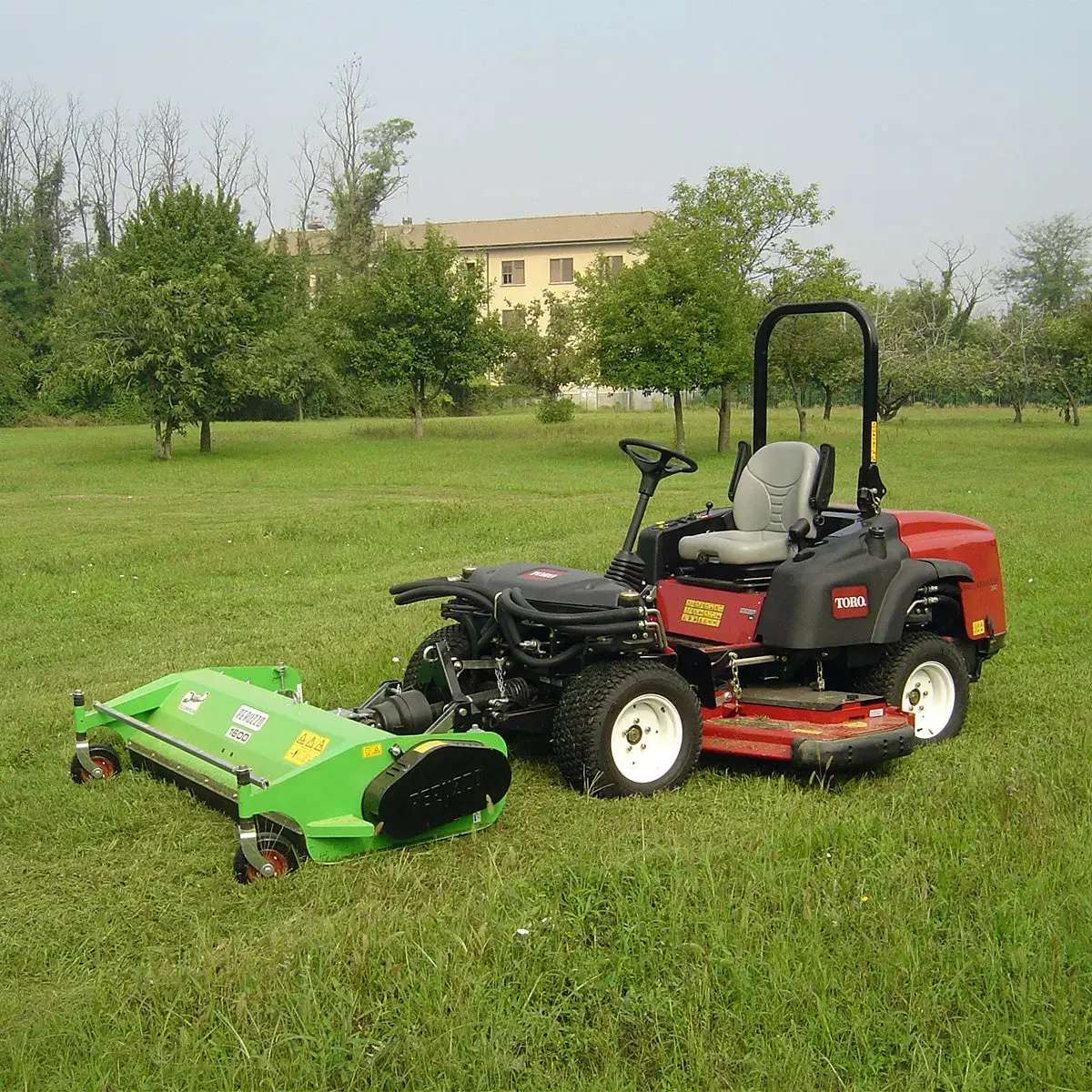Peruzzo 58" Front-Mounted Flail Mower for John Deere Tractors, MFR #: TEG SPECIAL JD1600 HD, Made in Italy TMG-PE9357 - Image 4