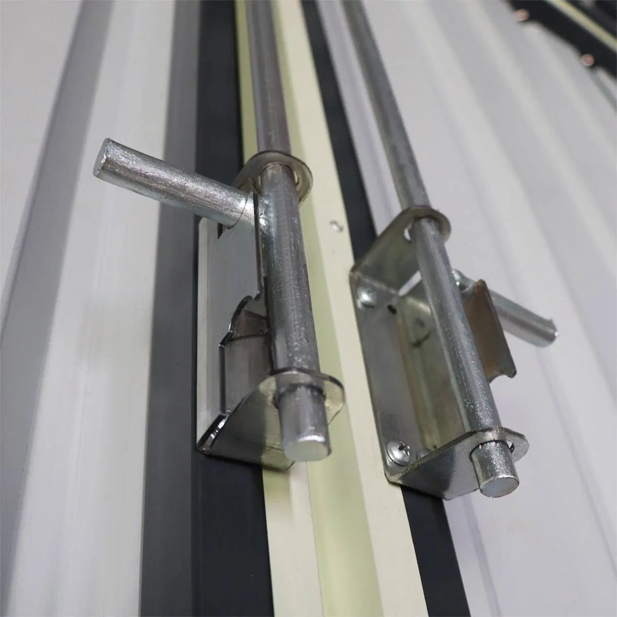 20' x 20' Metal Garage Shed, 9' High Double Front Doors, 13' Peak, 400 Sq-Ft TMG-MS2020 - Image 10